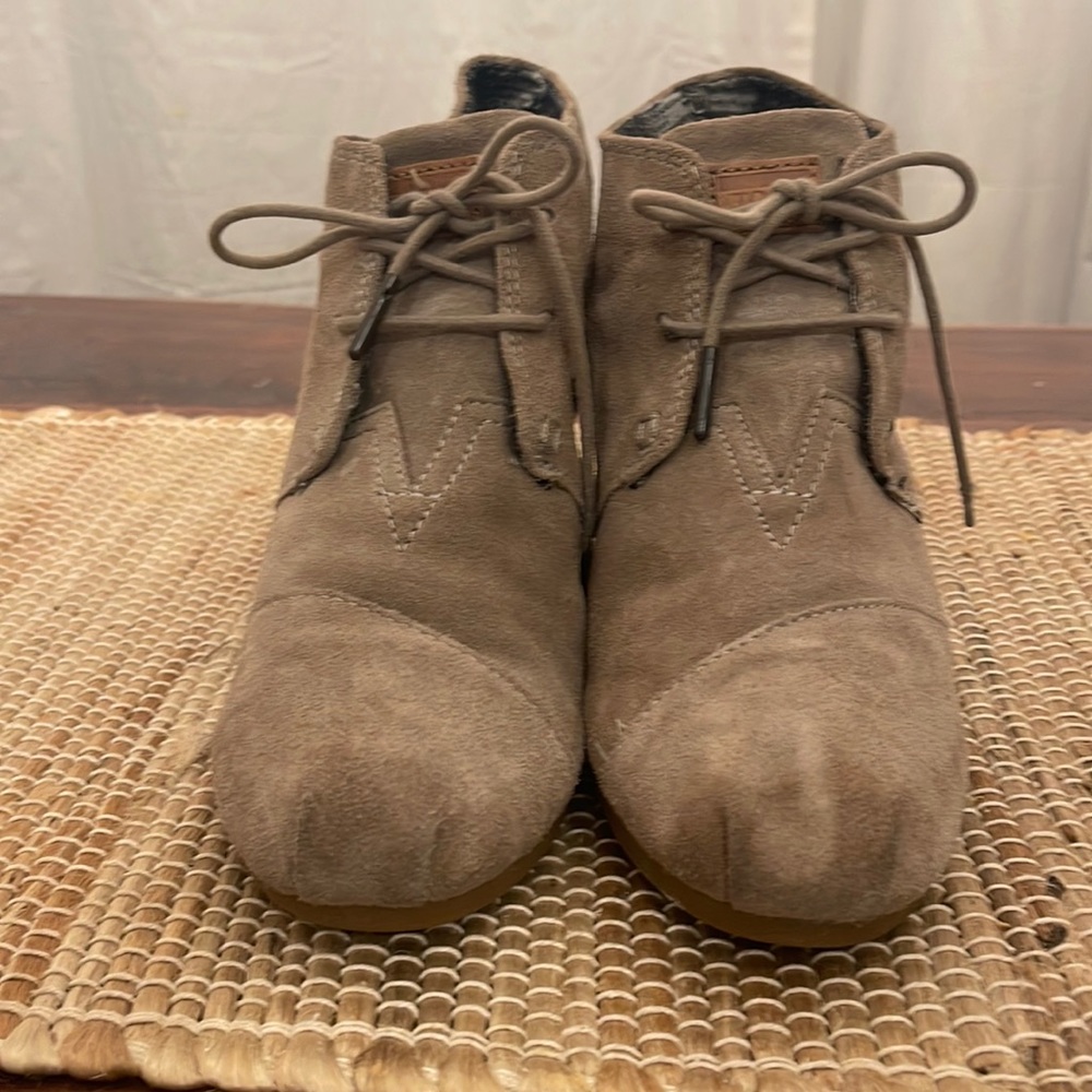 Toms Sandy Suede Ankle Booties